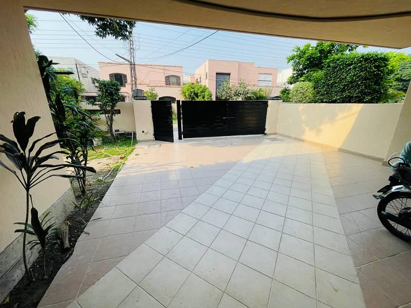 Original Pictures 1 Kanal Modern Design House For Rent In DHA Phase 3 Block Z Lahore 1