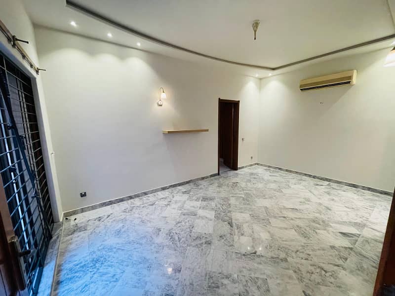 Original Pictures 1 Kanal Modern Design House For Rent In DHA Phase 3 Block Z Lahore 20