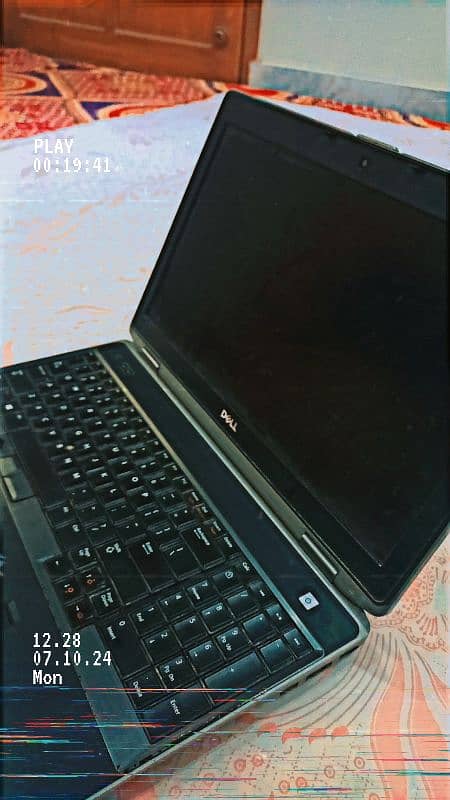 Core i7 Nvidia Graphic Card 8GB Ram 256 SSD 16 inch LED Laptop 9