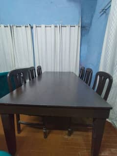 DINING TABLE FOR SALE