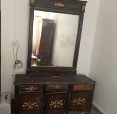 Dressing table for sale