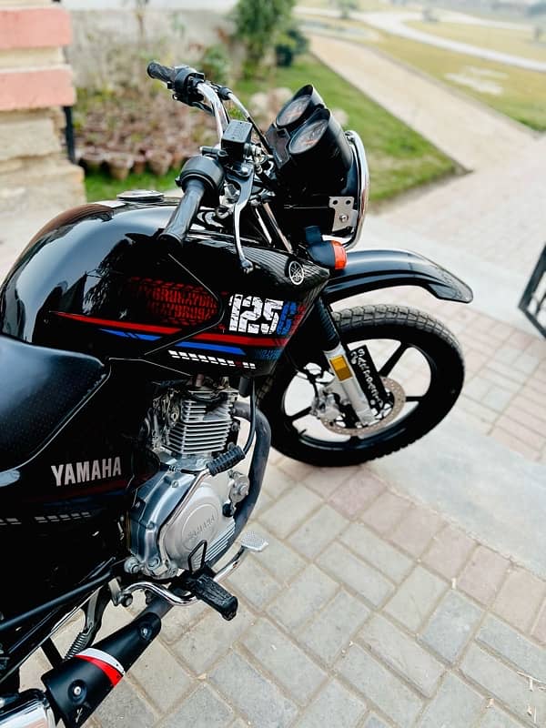 Yamaha ybr125 G 4