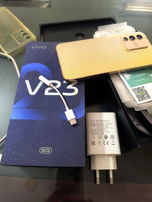 Vivo v23 5g  12+8/256 0