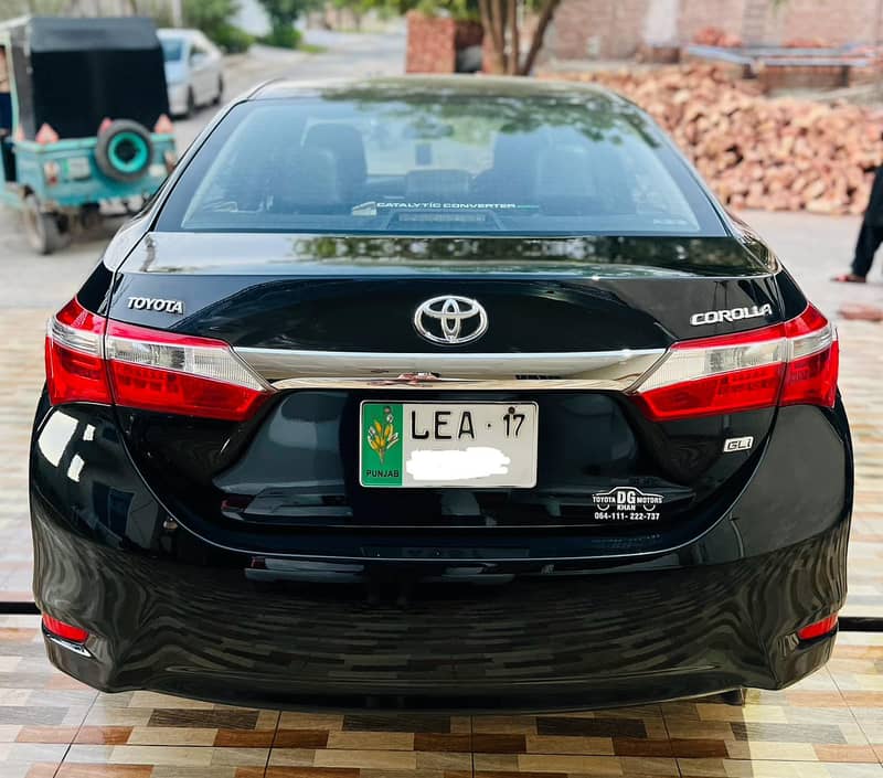 Toyota Corolla GLI 2017 Model For Sale 1