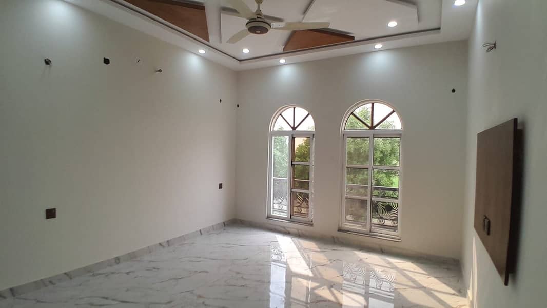 BRAND NEW HOUSE 8 MARLA SPANISH STYLE AVAILABLE FOR SALE IN PHASE 2 BAHRIA ORCHARD 1