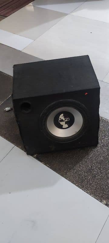 Sub-Woofer 1