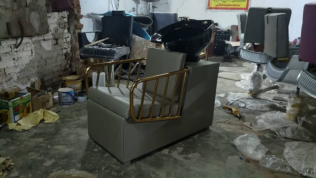 Massage bed/ Shampoo unit /Barber chair/Cutting chair 4