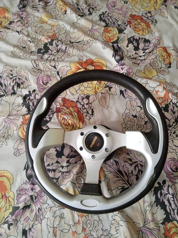 Sports Momo Steering Wheel 2