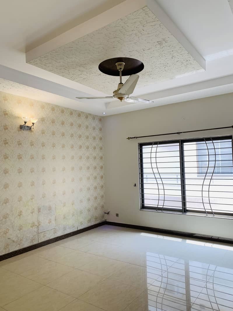 10 MARLA BEAUTIFUL HOUSE FOR RENT IN DHA PHASE 2 ISLAMABAD 19