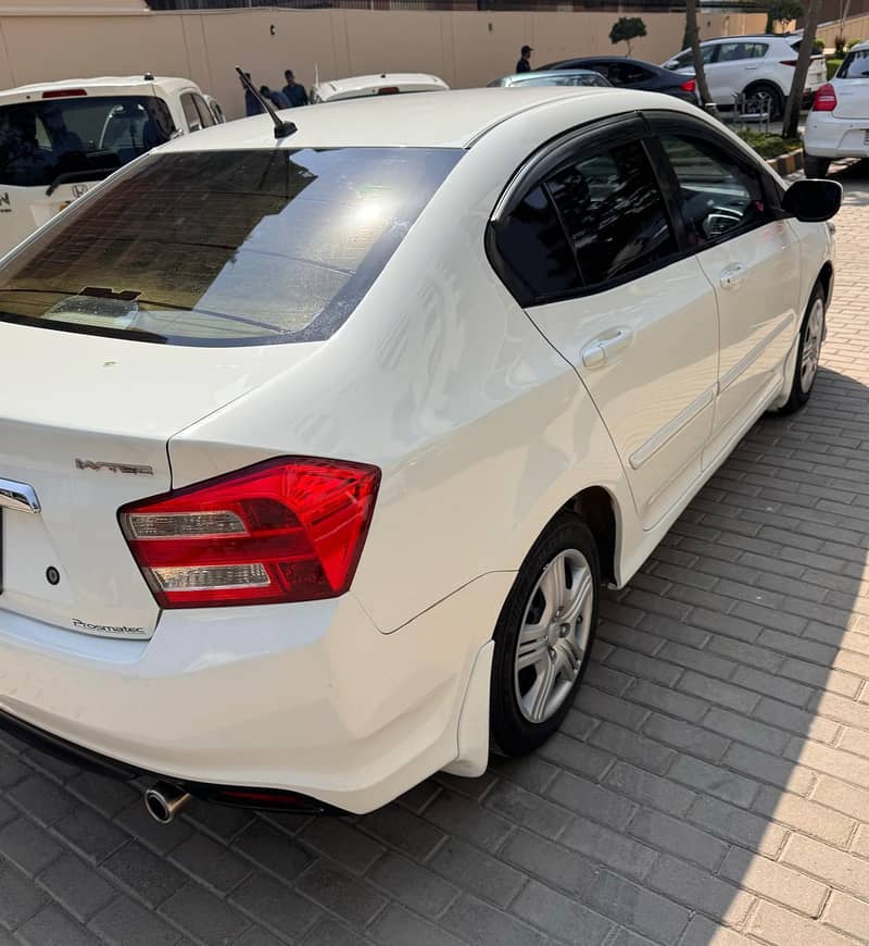 Honda City IVTEC 2018 1.3 9