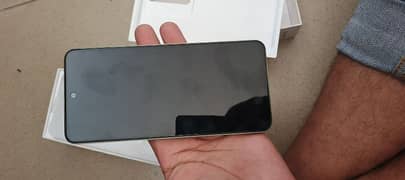 vivo y100