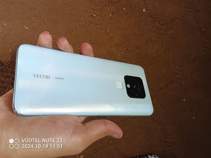 Tecno camon 16 , 6/128 box wghera nae hai , falt nae hai phone ma 3