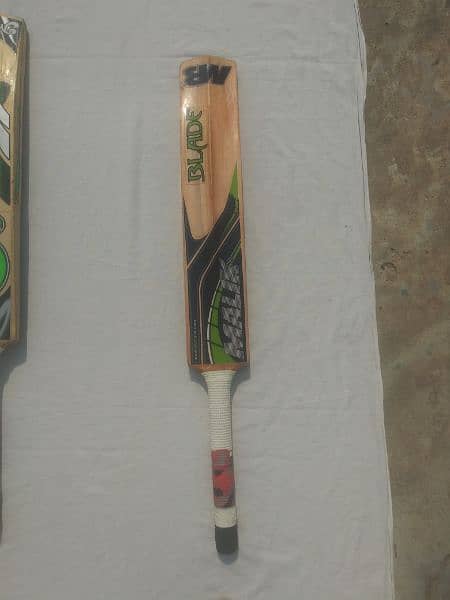 MB Malik hard ball bat 10/10 condition 1