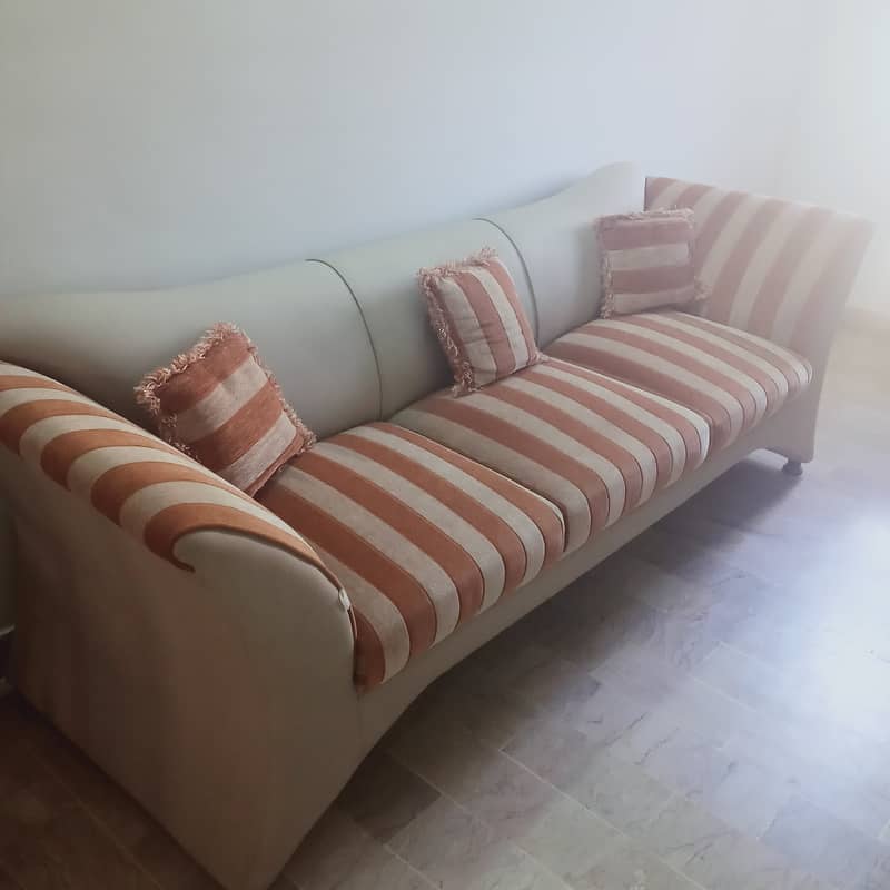 5 seater Sofa set with Molty Foam 1