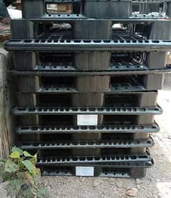 Plastic Pallets | Industrial Pallets | Wooden Pallets | Iron Pallets