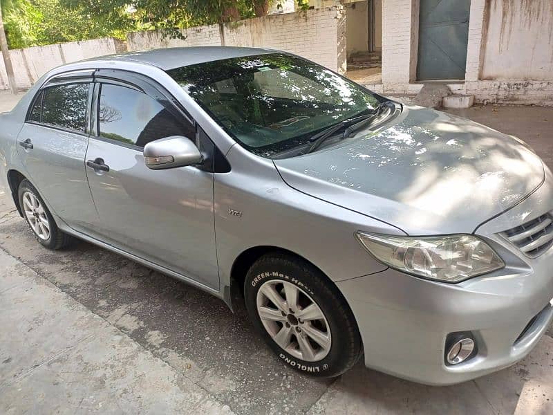 Toyota Corolla GLI 2011 Lush Condition buy and drive no work need . 7