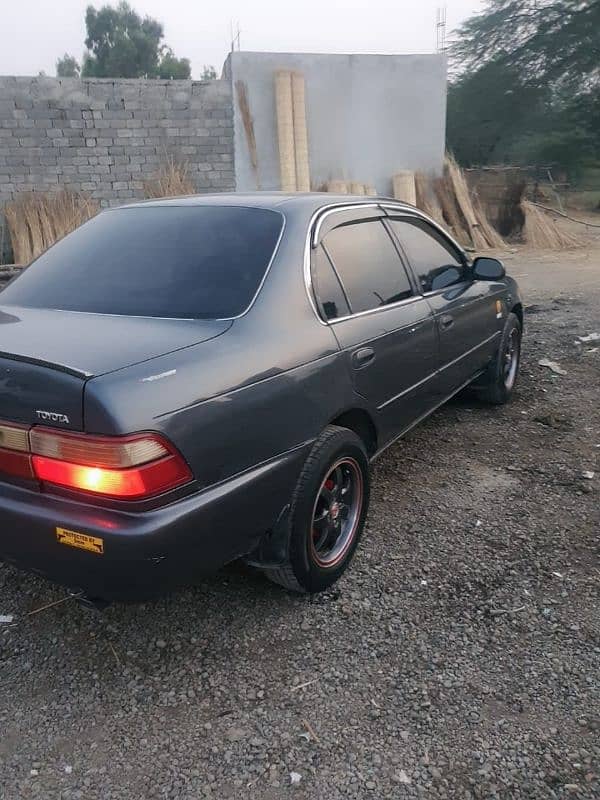 Toyota Corolla XE 1995 5