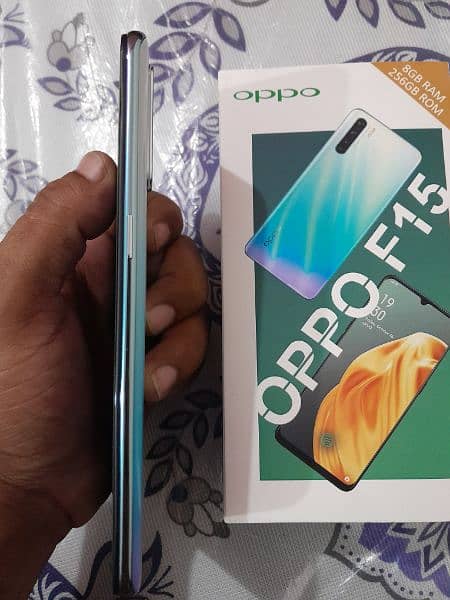 oppo f-15 Mobile display Fingerprint 8/256 with box 4