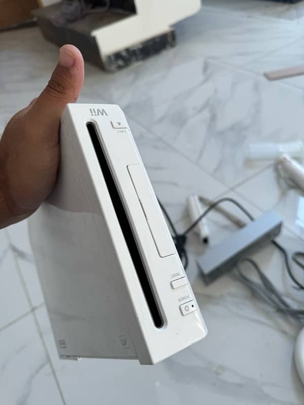 Nintendo Wii complete System for Sale 13