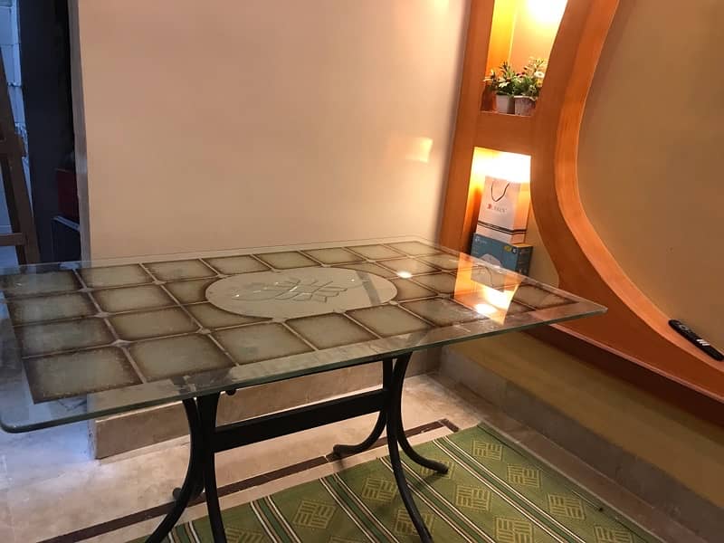 Dining table for sale 3