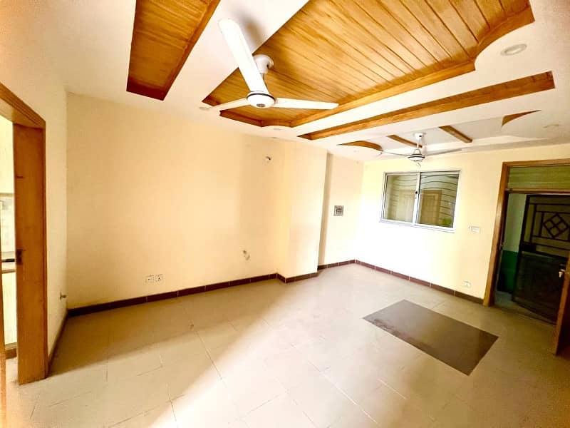 3 BEDROOM FLAT FOR SALE MULTI F-17 ISLAMABAD ALL FACILITY AVAILABL 2