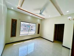 10 MARLA GROUND PORTION HOUSE FOR RENT F-17 ISLAMABAD ALL FACILITY AVB