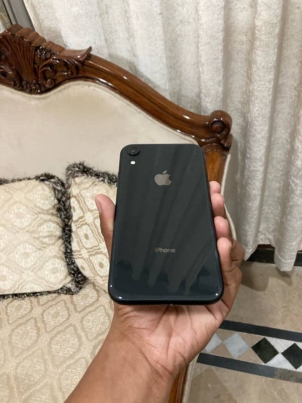 IPHONE XR 256 gb 2