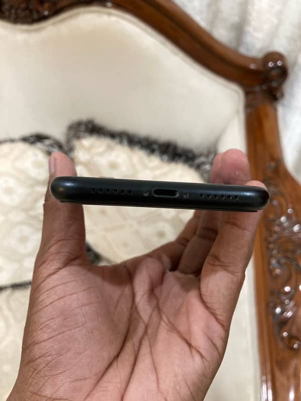 IPHONE XR 256 gb 6