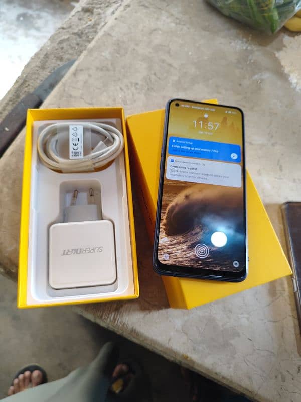 realme 7 pro 8/128 gb  complete box 10/10 condition pta  approved 4