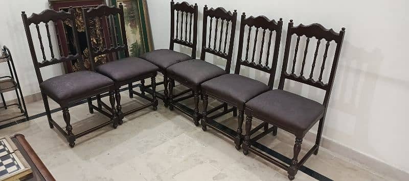 Dinning table & chairs 1