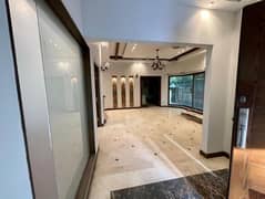 10 Marla Out Class Luxury Bunglow For Sale In DHA Phase 2,Block V, Lahore.