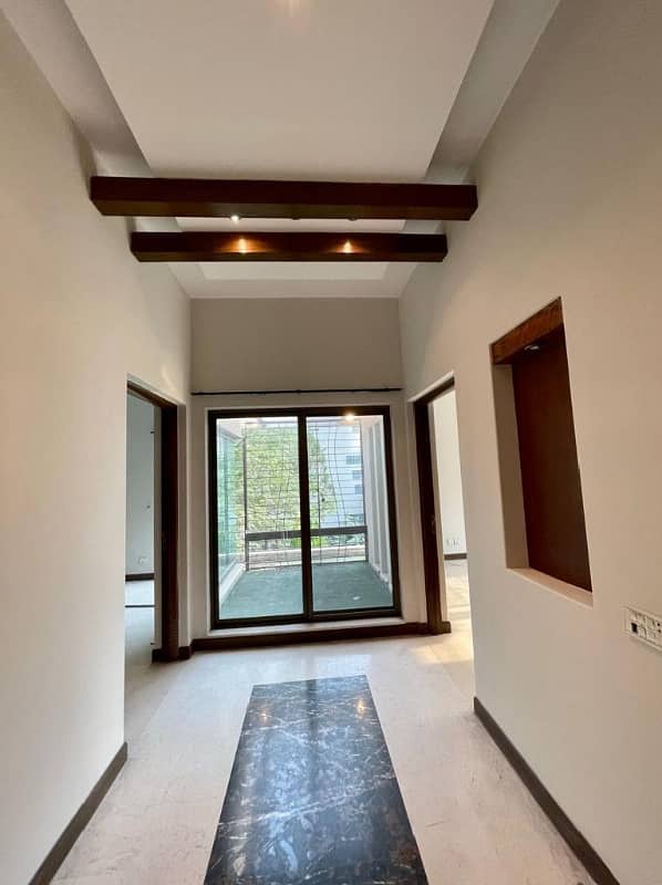 10 Marla Out Class Luxury Bunglow For Sale In DHA Phase 2,Block V, Lahore. 14