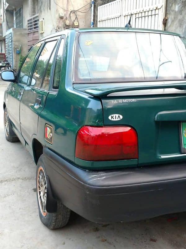 KIA Classic 2000 12