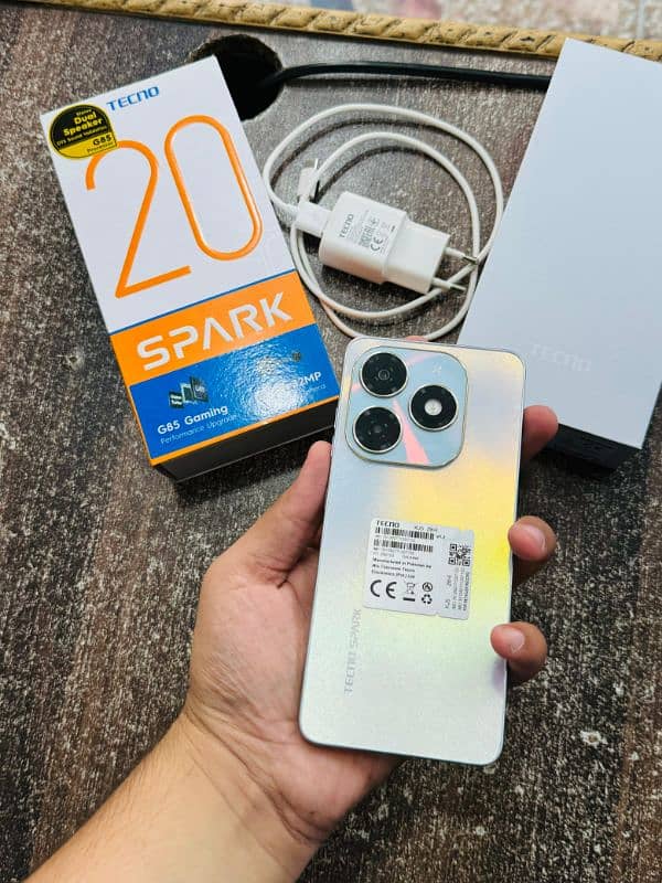 Tecno Spark 20 256GB 7