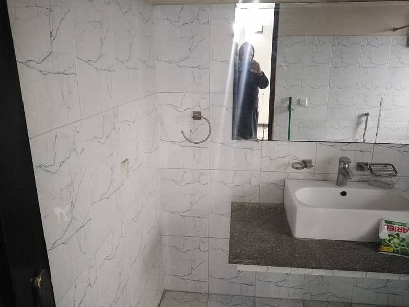 1 Kanal Super Out House Prime Hot For Sale dha Phase2 13