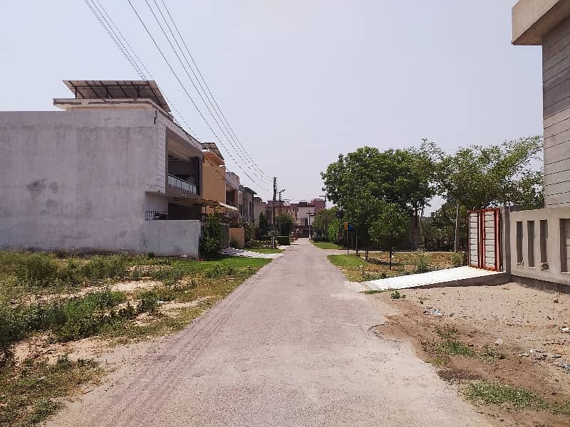 10 MARLA PLOT IN BLOCK A JUBILEE TOWN SOCIETY LAHORE HOT LOCATION MAP APPROVED DOUBLE STORY 2