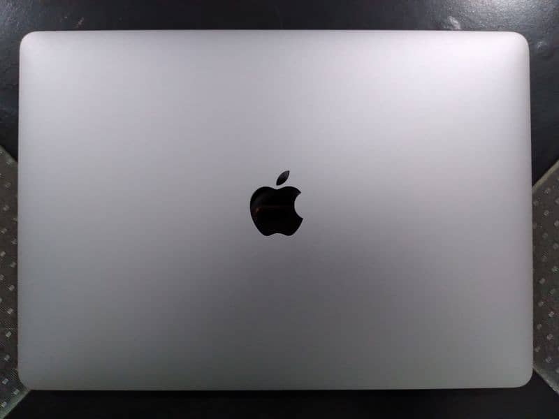 Macbook Pro M2, 13", (CTO 16/256) Developers Machine 1