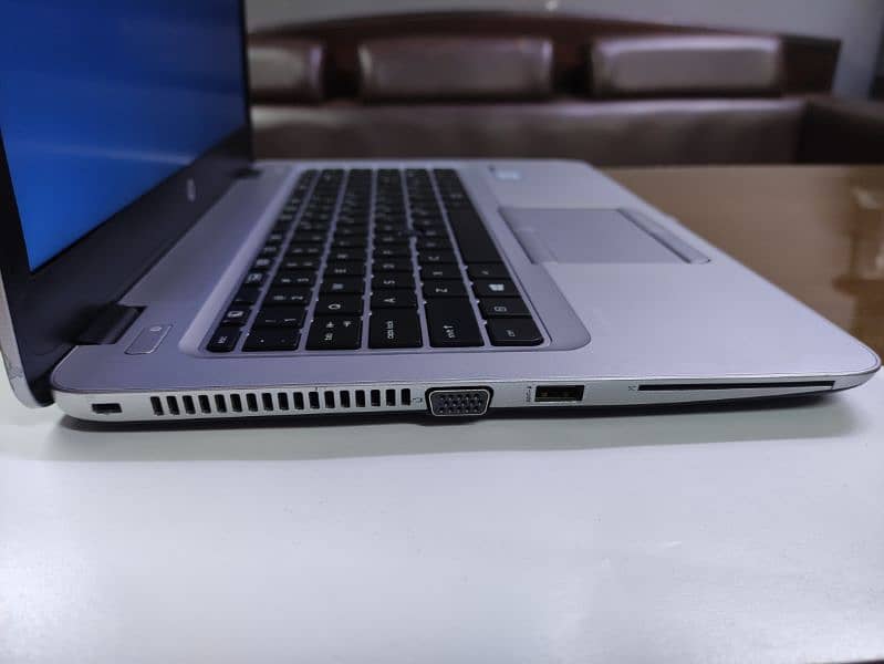 HP ELITEBOOK 15 1