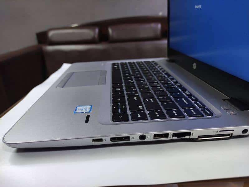 HP ELITEBOOK 15 3