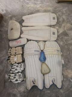 Cricket kit Available at different prices