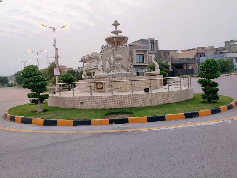 14 Marla Corner Plot for sale in B-17 Islamabad block F 6