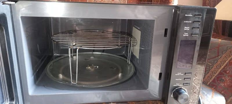 home age microwave oven brand new 7