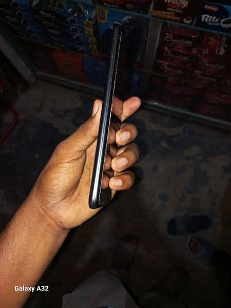 infinix hot 12play 4 64 3