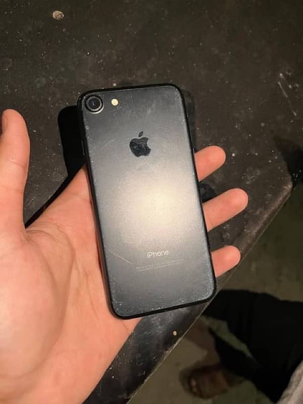 iPhone 7 non pta 128 gb exchange ho sakta ha 4