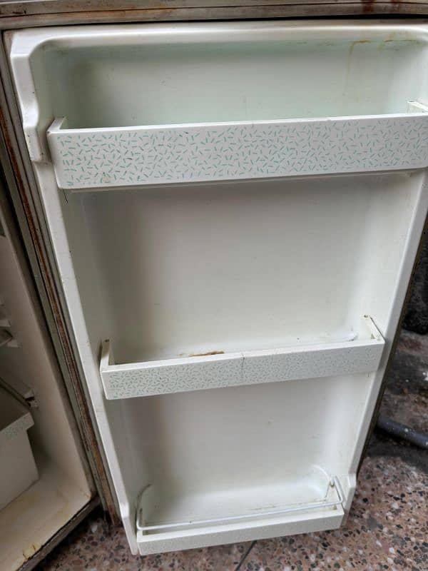 Philips Small refrigerator in working condition Refrigerators