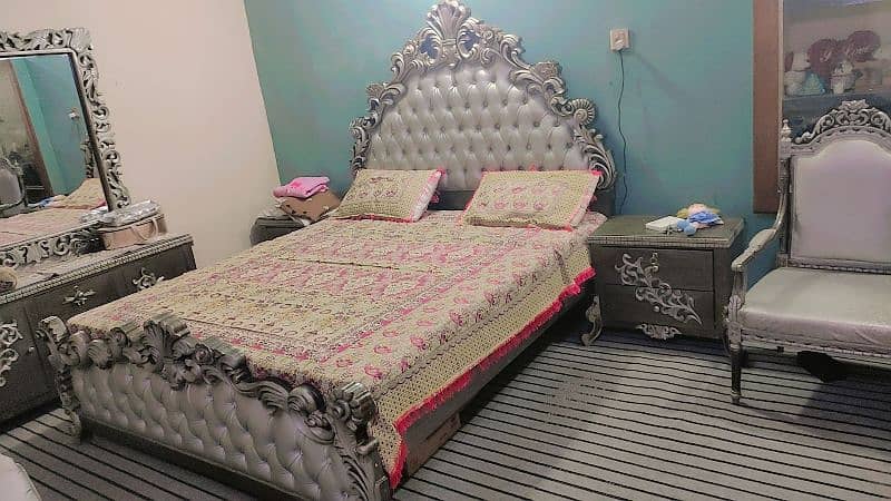 King Size bed furniture 8