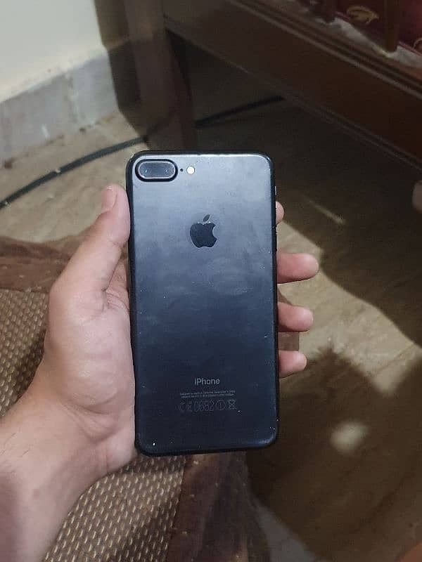 iPhone 7 Plus - PTA Approved - 32 GB 4