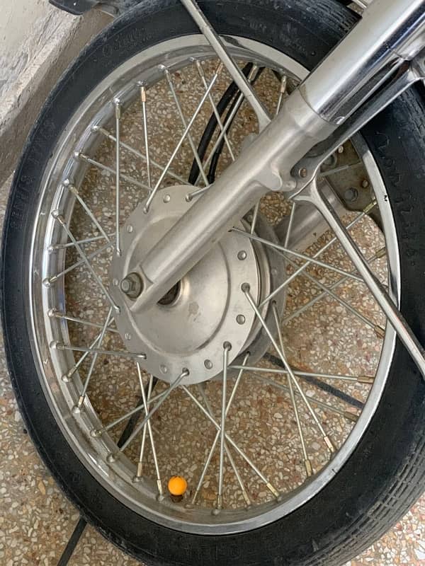 Honda 125 Special Edition Self Start 5 gears New condition for sale 4