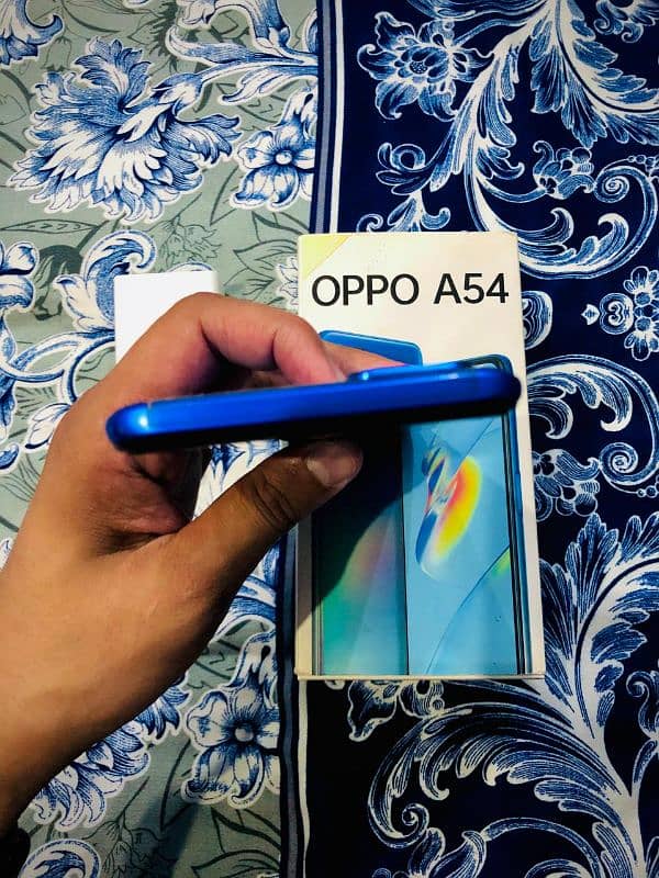 Oppo A54 3