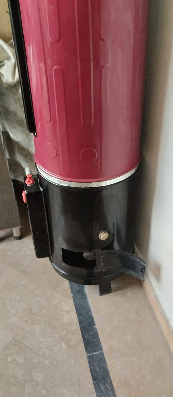 Dual option Geyser(barely used) 7